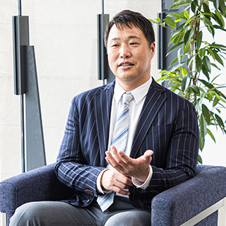 関本 賢太郎様
